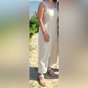 Old Navy Cream Jumpsuit Size Medium Adjustable Straps